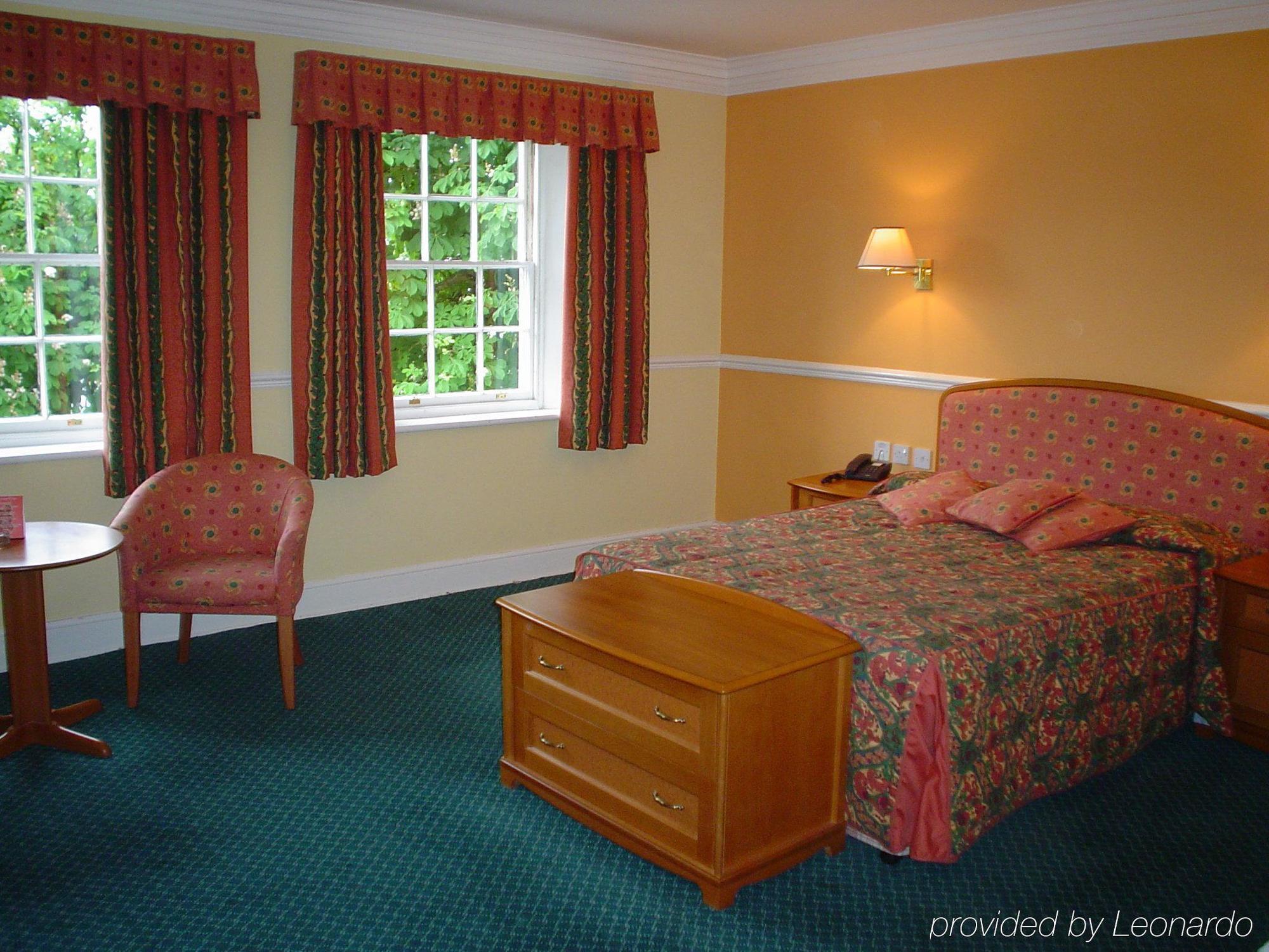 The Georgian, Haslemere, Surrey Bilik gambar